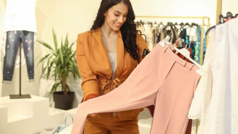 Los mejores pantalones para mujer en ingrid moraleja, estilos y tendencias