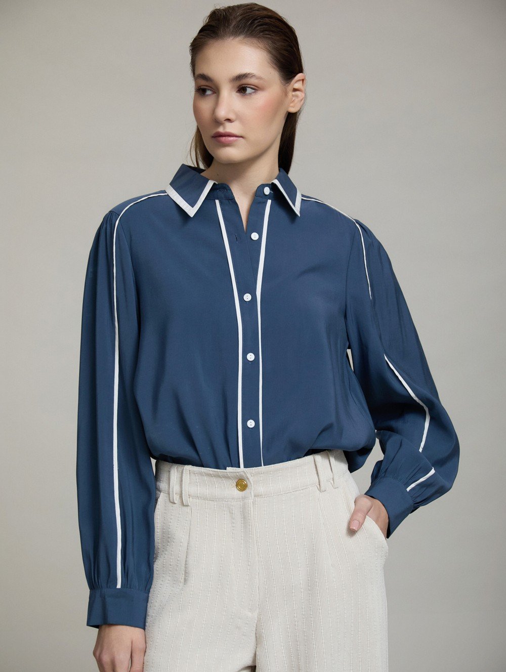 Camisa elegante con vivos a contraste - Imagen 3