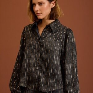 Blusa Satinada con Lámina Dorada