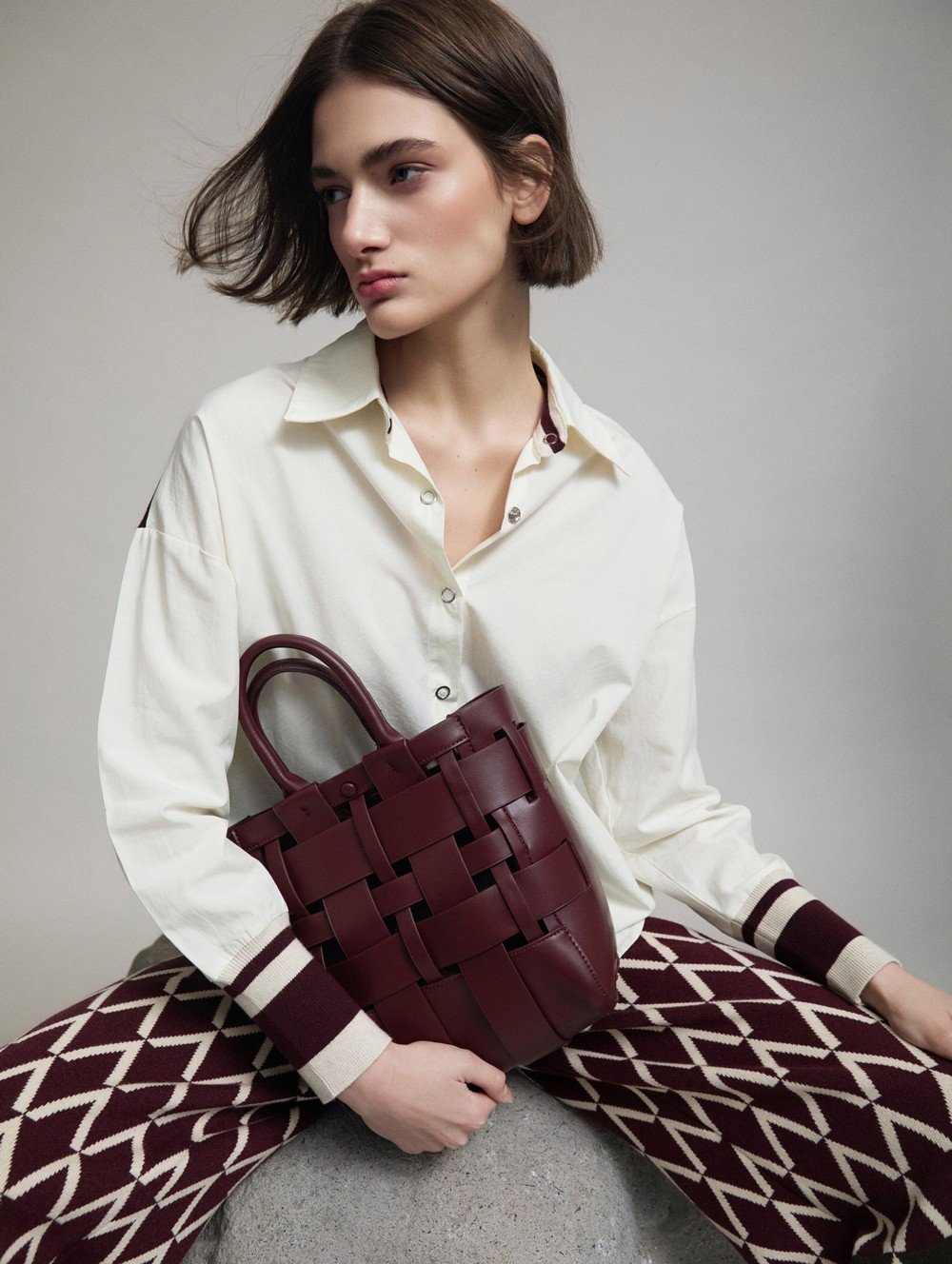 Camisa Elegante con Puños a Contraste - Imagen 2