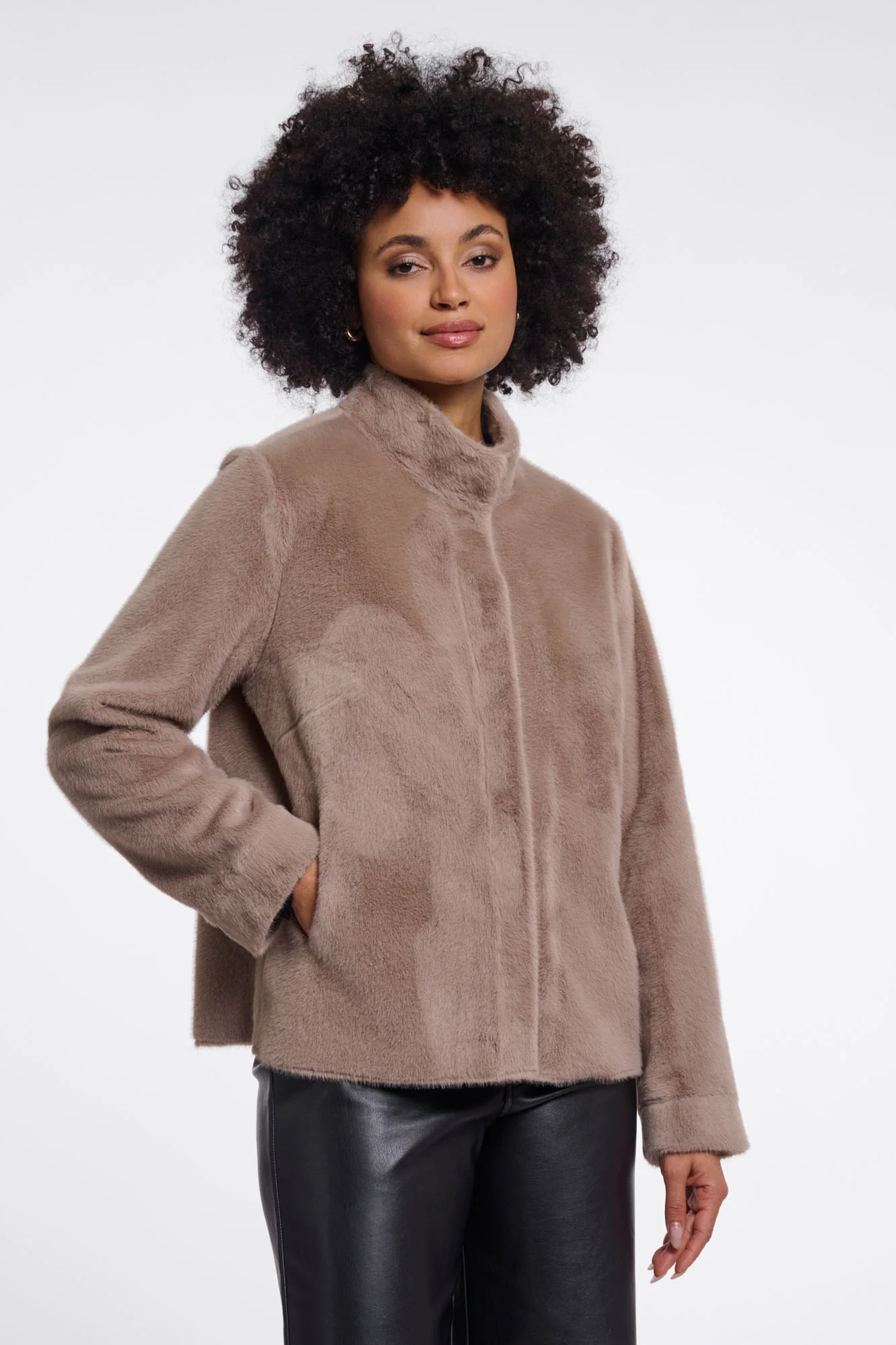 Chaqueta Corta Estructurada
