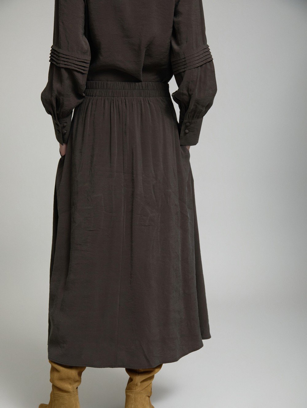 Falda Midi con Botones Forrados - Imagen 2