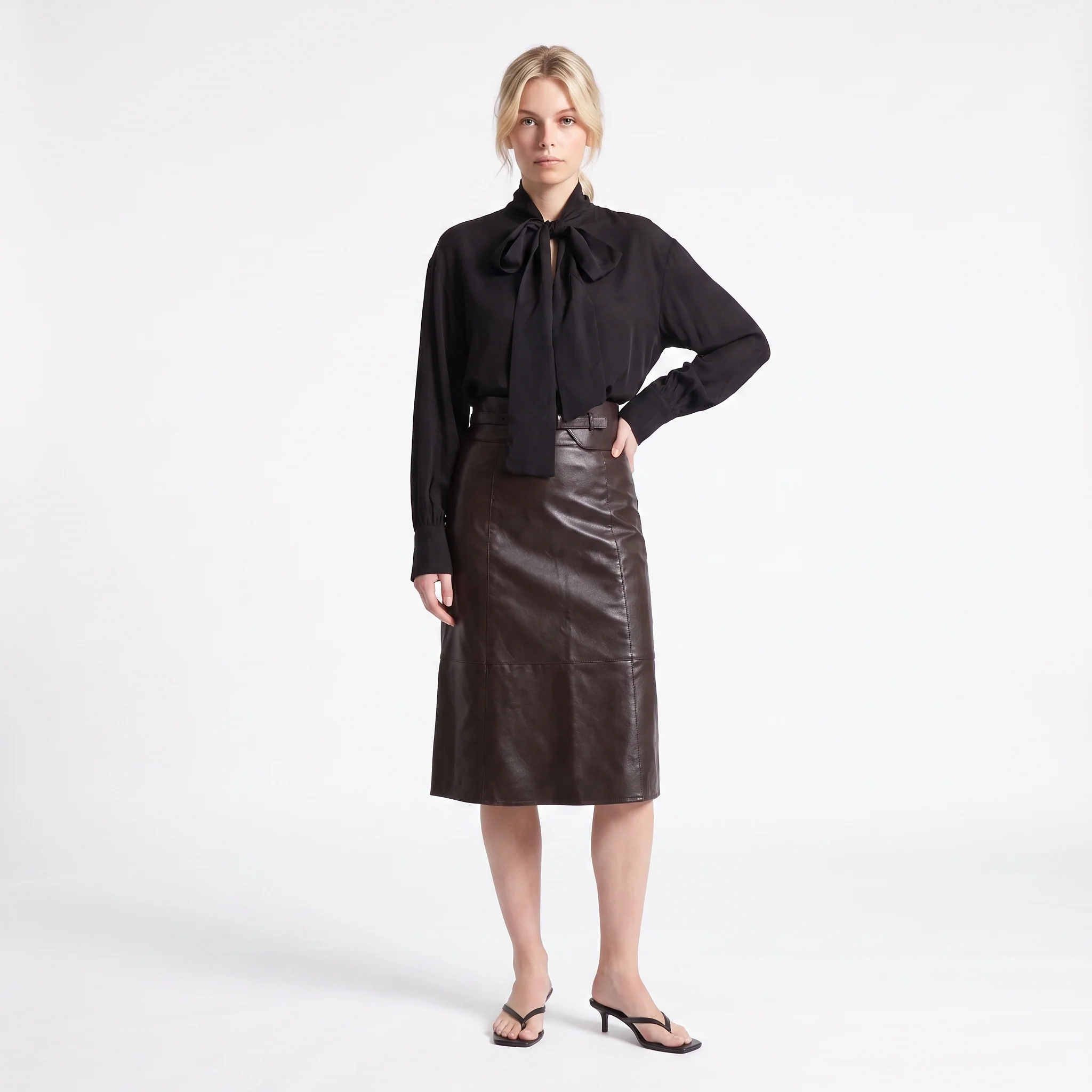 Blusa Elegante de Corte Fluido - Imagen 3