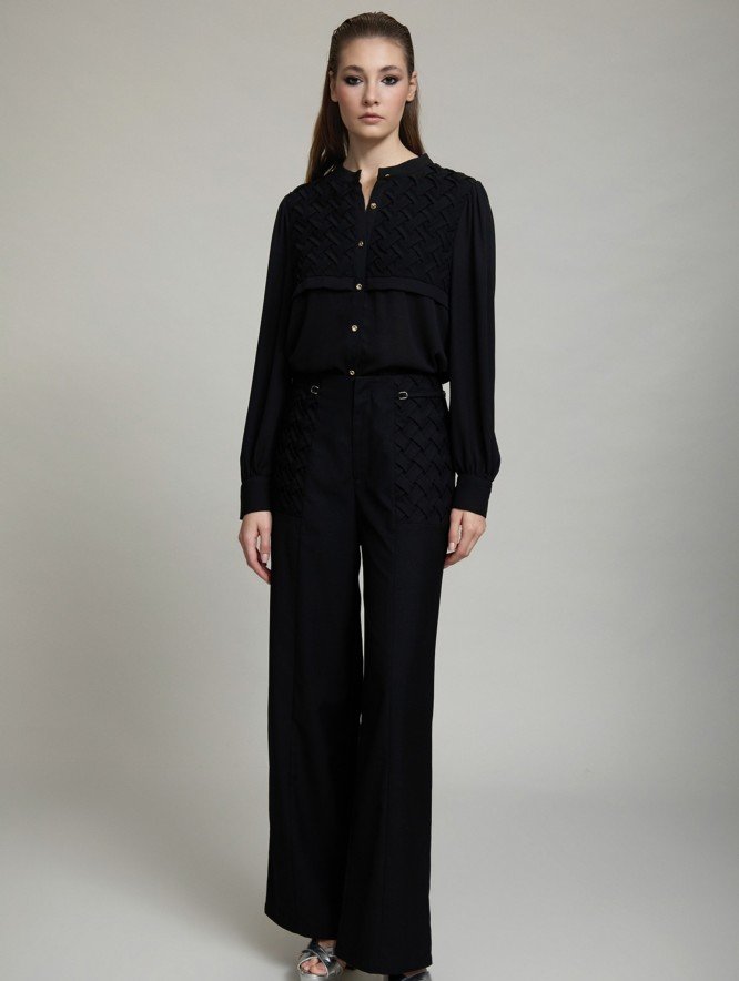 Pantalón con Detalle Trenzado